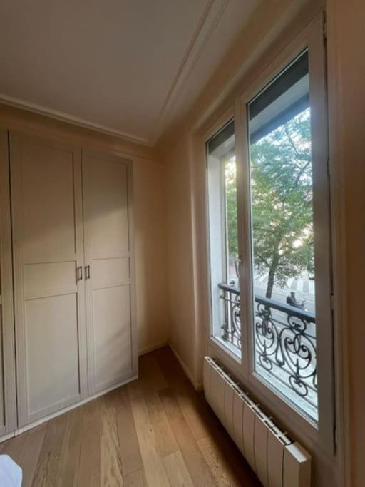 Charmant Appartement Alesia Париж Екстериор снимка